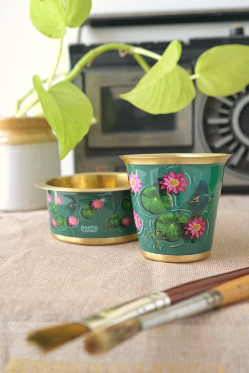 A lotus pond full of stories