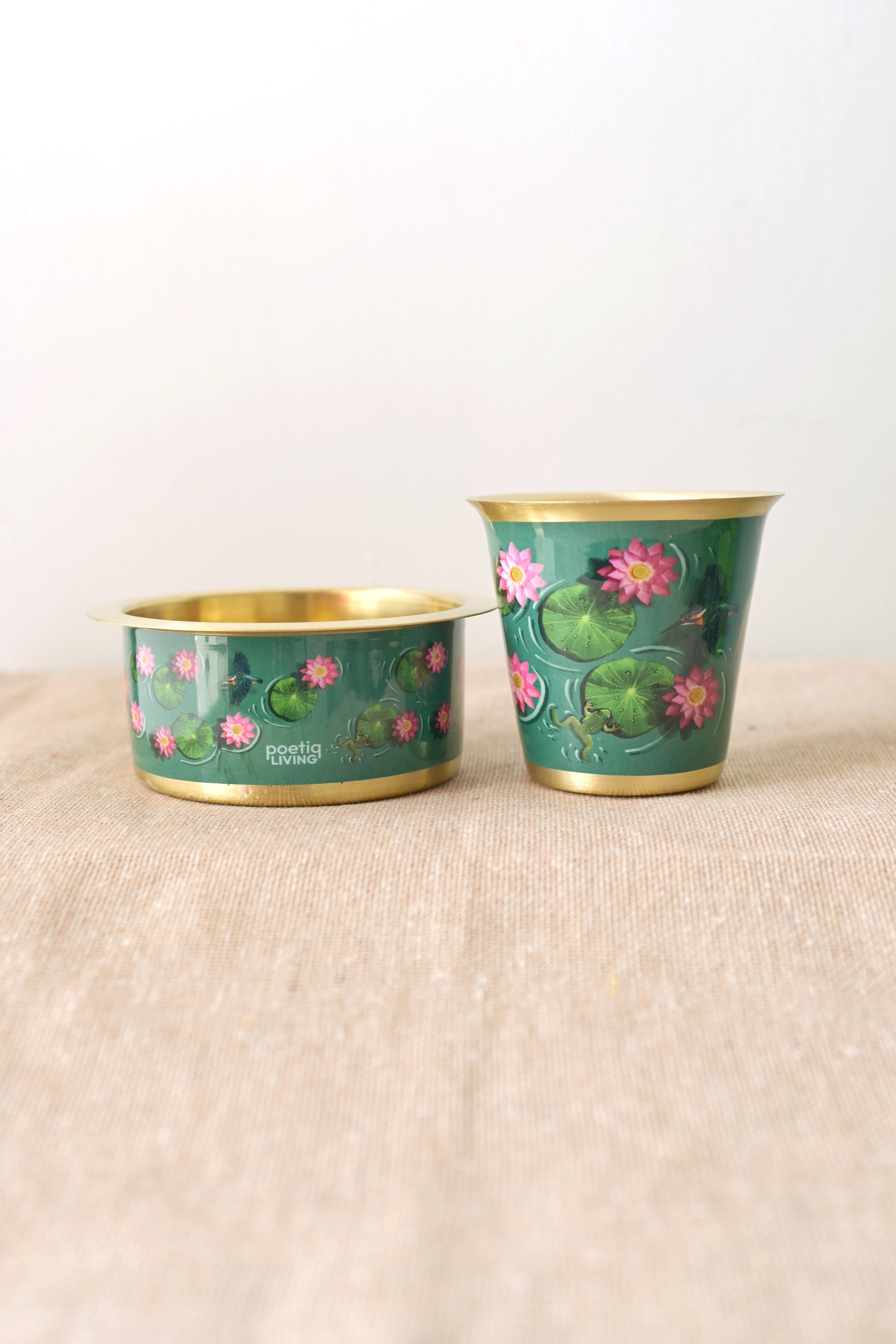 A lotus pond full of stories