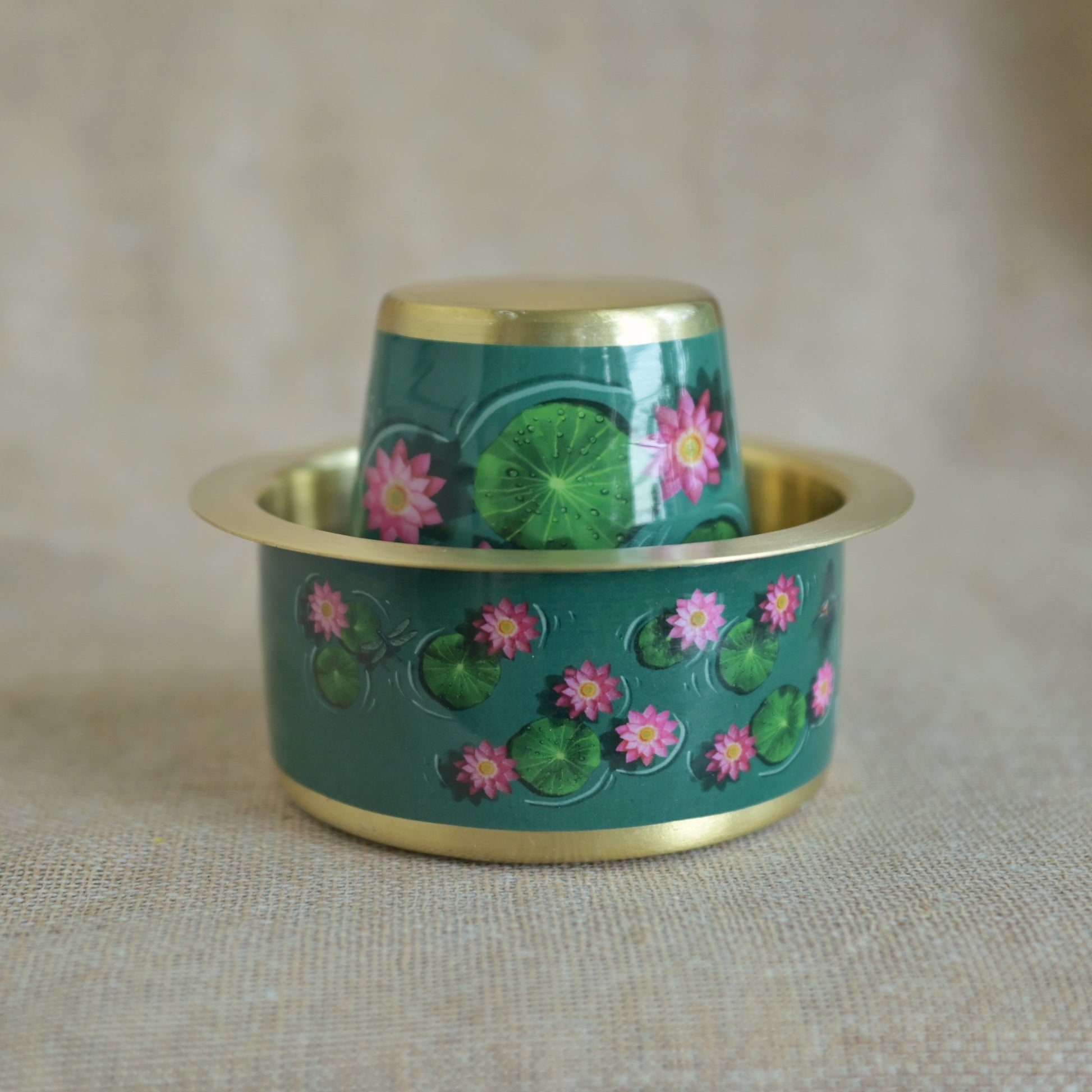 A lotus pond full of stories