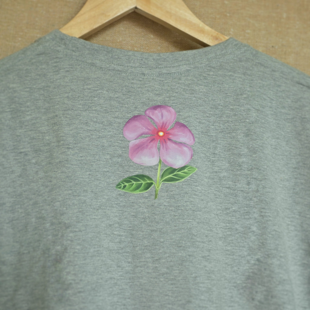 Periwinkle blooms through the hurt 002