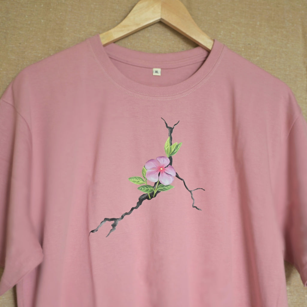 Periwinkle blooms through the hurt 001